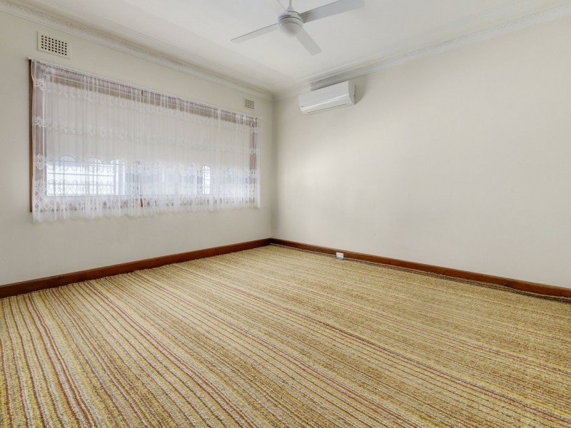 8 Memorial Avenue, Kempsey NSW 2440