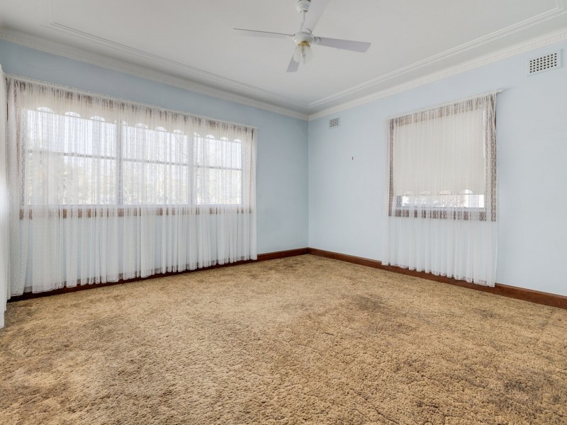 8 Memorial Avenue, Kempsey NSW 2440