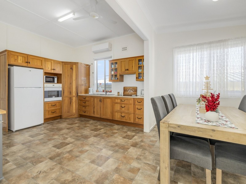 22 Stanley Street, East Kempsey NSW 2440