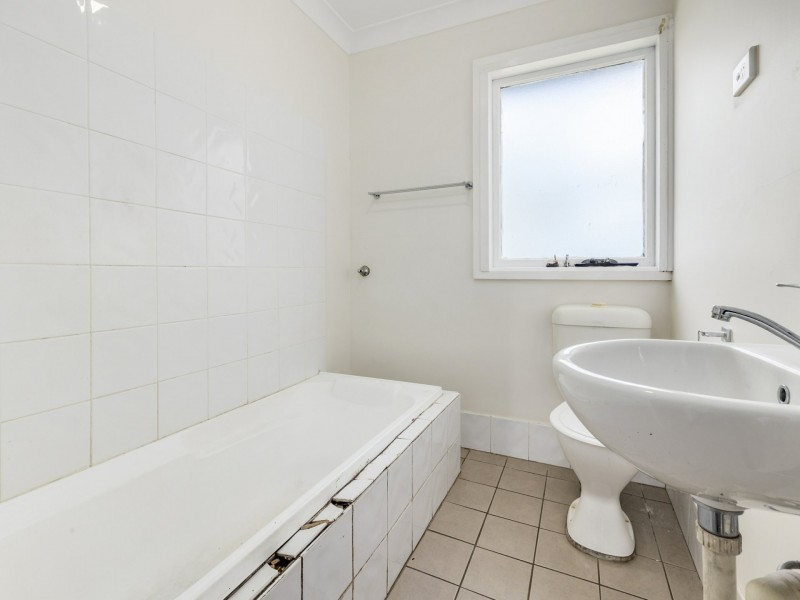 5 Milton Barnett Street, West Kempsey NSW 2440