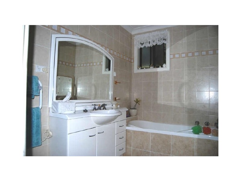 Aldavilla NSW 2440