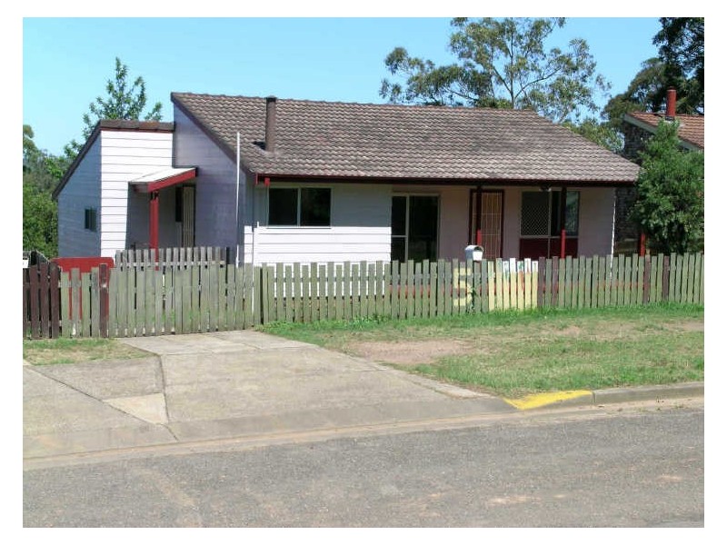 5 Horatio Braham Place, Kempsey NSW 2440