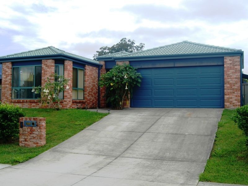 8 Cecil Baldwin Close, West Kempsey NSW 2440