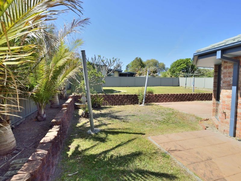8 Cecil Baldwin Close, West Kempsey NSW 2440
