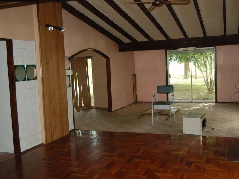 83 Lawrences Road, Temagog NSW 2440
