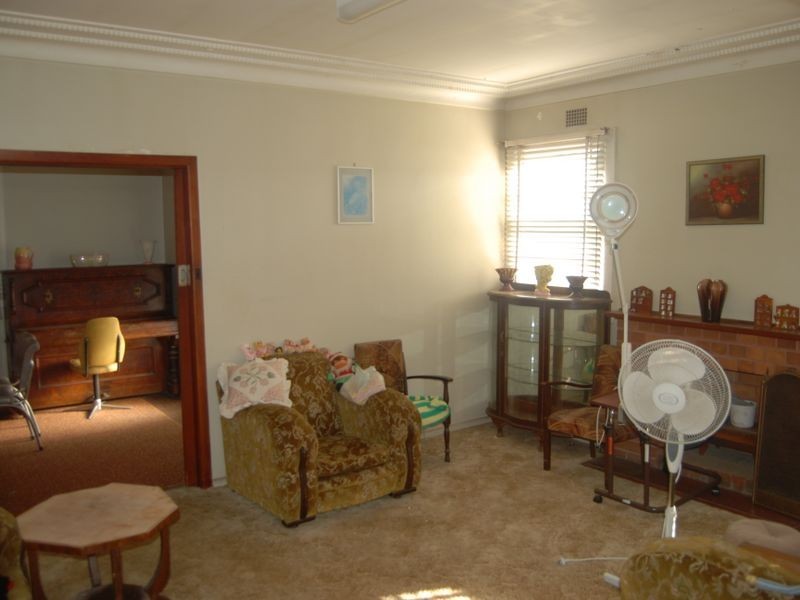 72 Cameron Street, West Kempsey NSW 2440