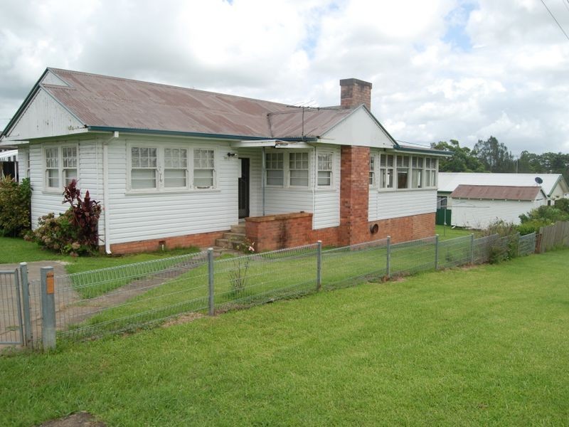 72 Cameron Street, West Kempsey NSW 2440