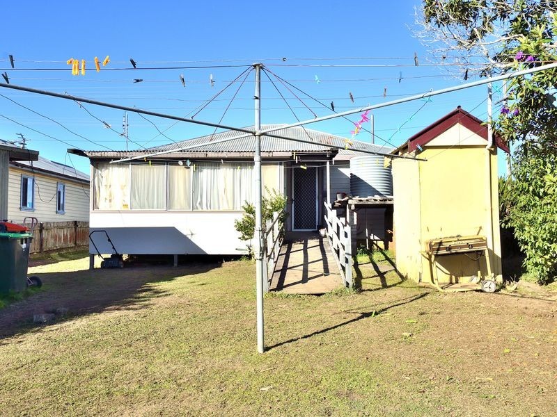 30 West Street, South Kempsey NSW 2440