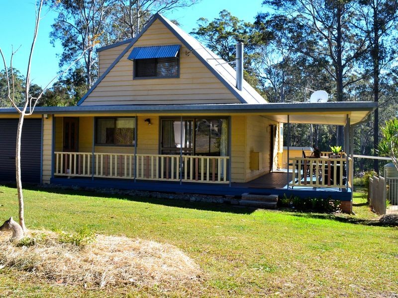61 Brushbox Crescent, Yarravel NSW 2440