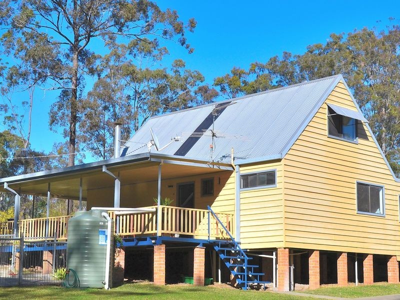 61 Brushbox Crescent, Yarravel NSW 2440