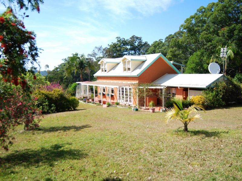 395 Pipers Creek Road, Dondingalong NSW 2440