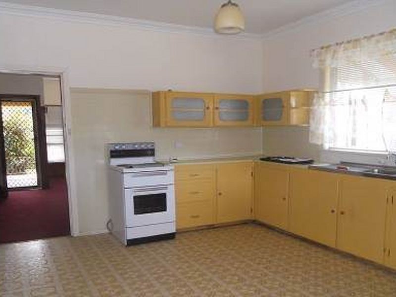 51 Bloomfield Street, South Kempsey NSW 2440