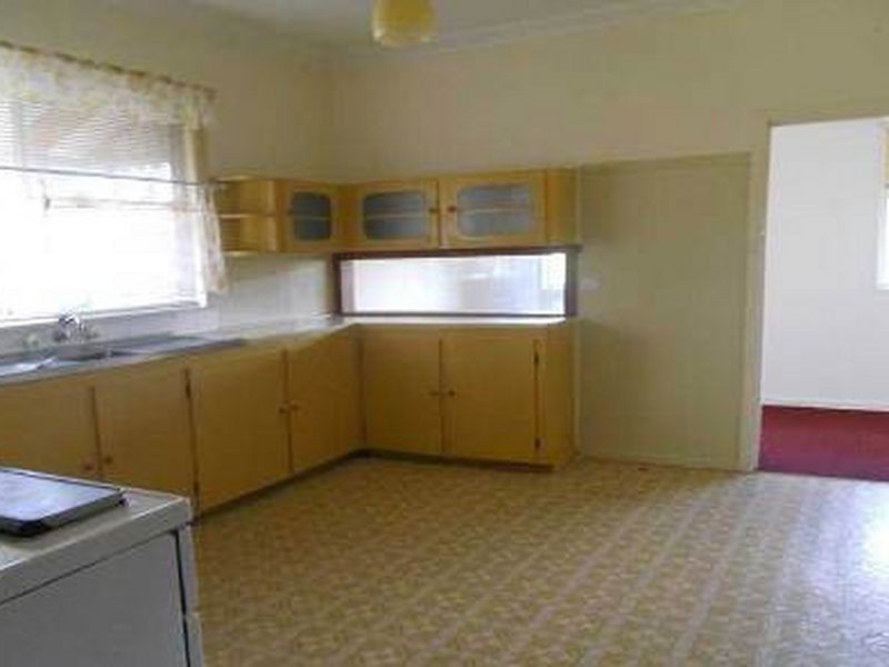 51 Bloomfield Street, South Kempsey NSW 2440