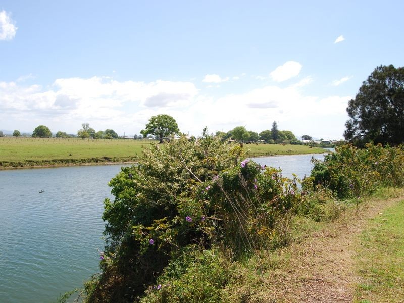 2 Barnard Street, Gladstone NSW 2440