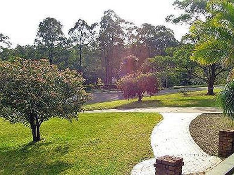 11 Haven Crescent, Yarravel NSW 2440