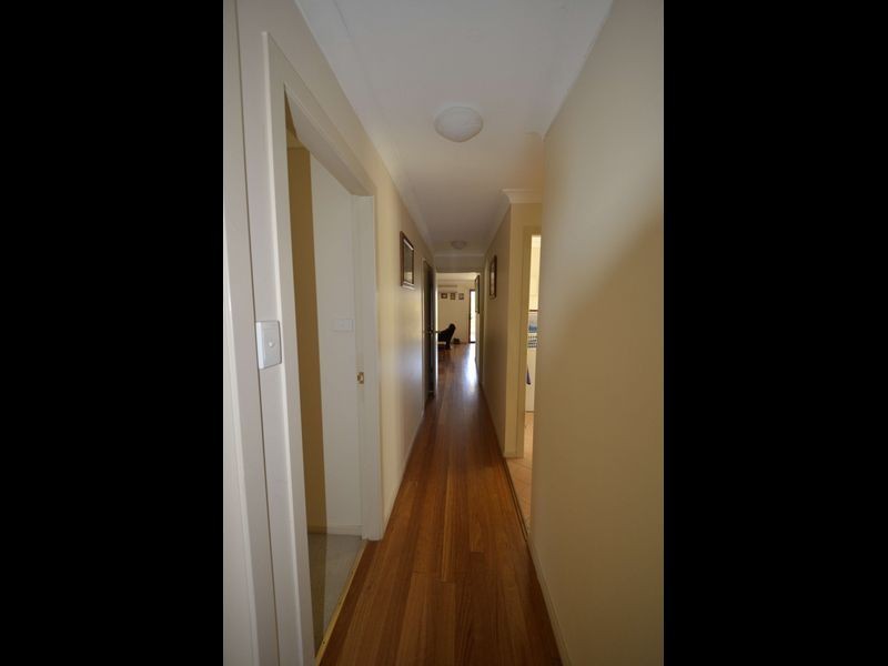 25 Brushbox Crescent, Yarravel NSW 2440