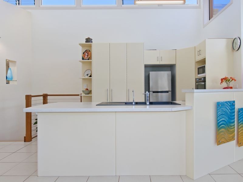 12 Home Street, Hat Head NSW 2440