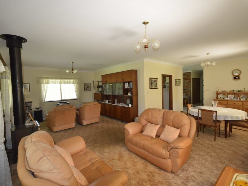 34 White Rocks Rd, Collombatti NSW 2440