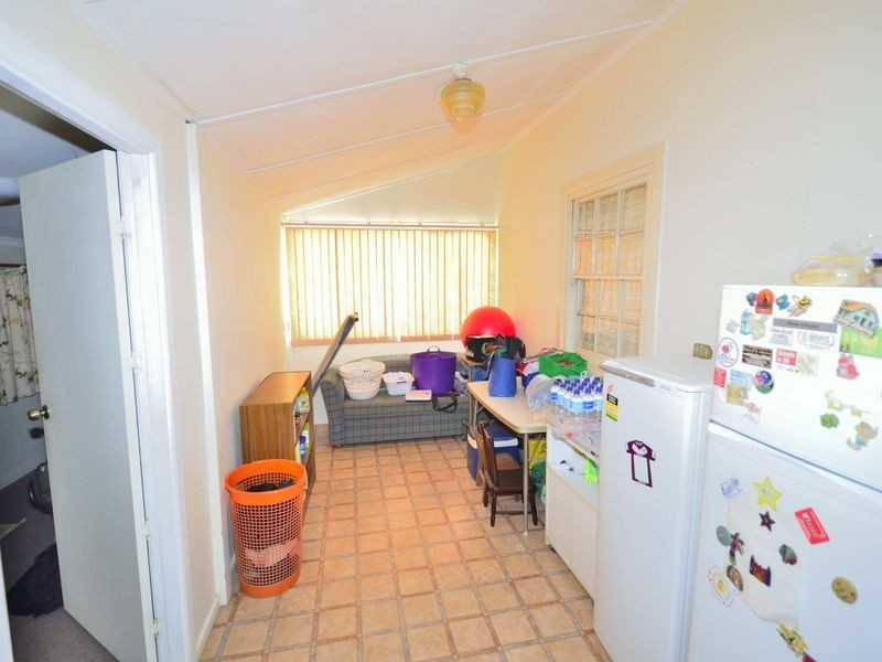 92 Broughton Street, West Kempsey NSW 2440