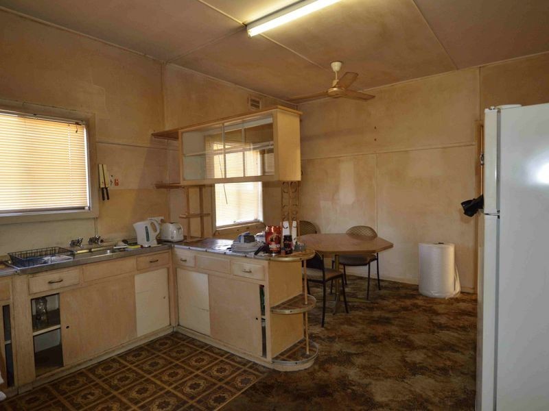 25 West Street, Kempsey NSW 2440