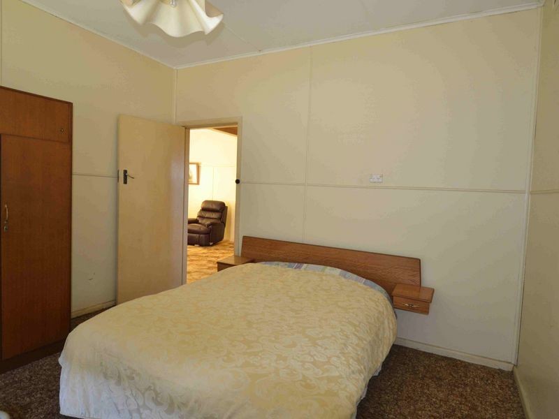 25 West Street, Kempsey NSW 2440