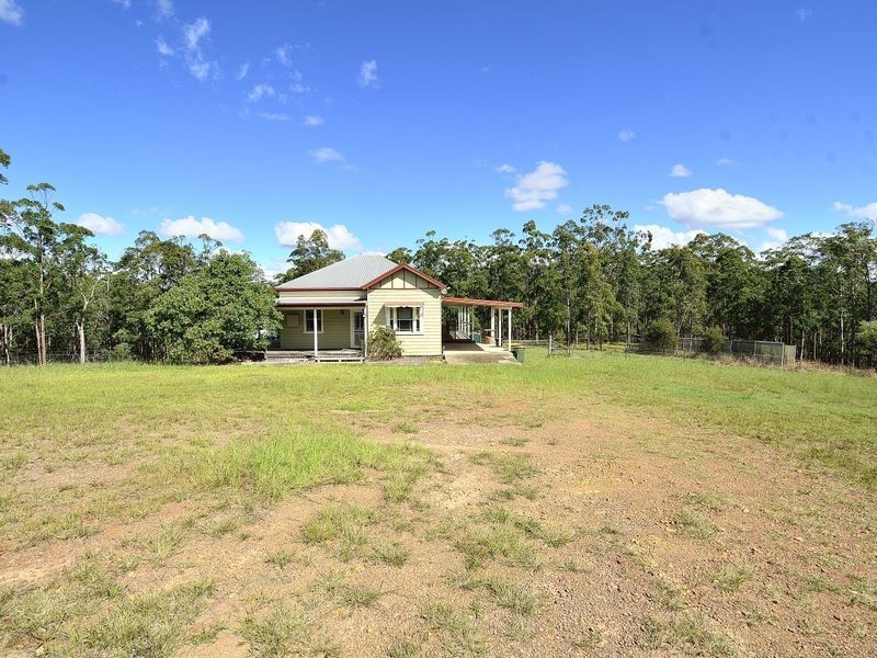 319 Armidale Road, Yarravel NSW 2440