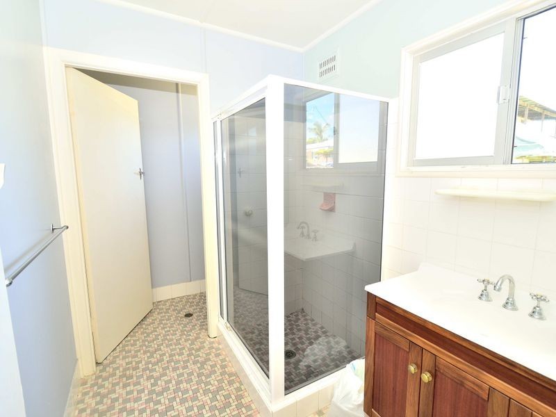 1 Baker Drive, Crescent Head NSW 2440