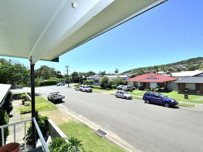 1 Baker Drive, Crescent Head NSW 2440