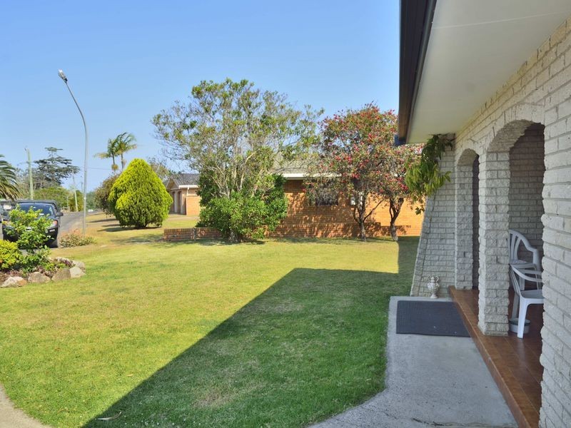 2 Ronald Robinson Pl, Kempsey NSW 2440