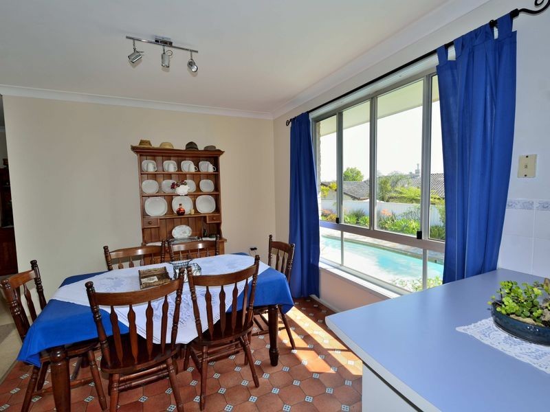 2 Ronald Robinson Pl, Kempsey NSW 2440