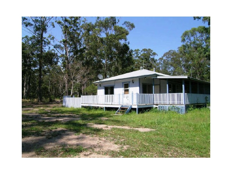 8 Wharf Road, Kundabung NSW 2441