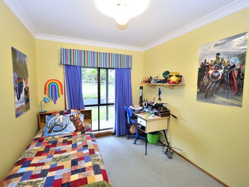 24 Stewart Place, Euroka NSW 2440