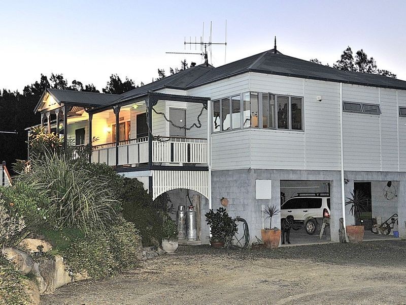 910 Maria River Road, Crescent Head NSW 2440