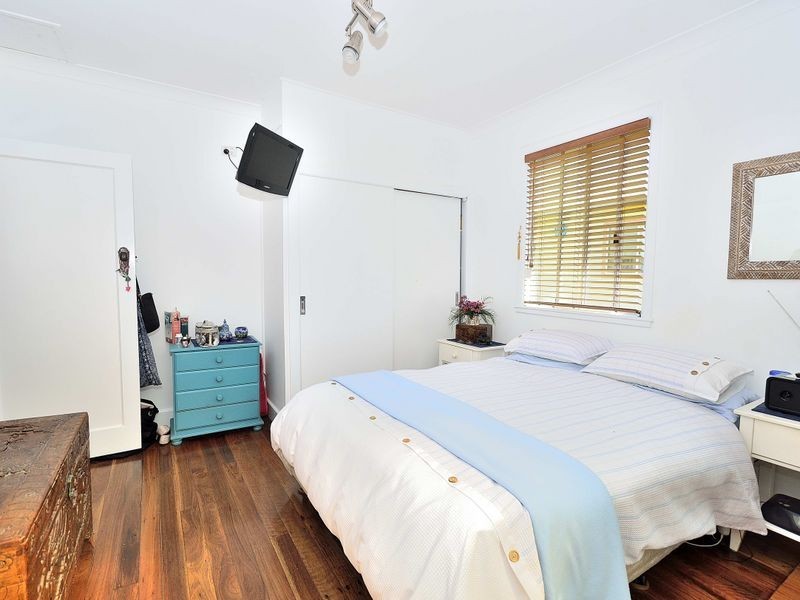 41 Straight Street, Hat Head NSW 2440