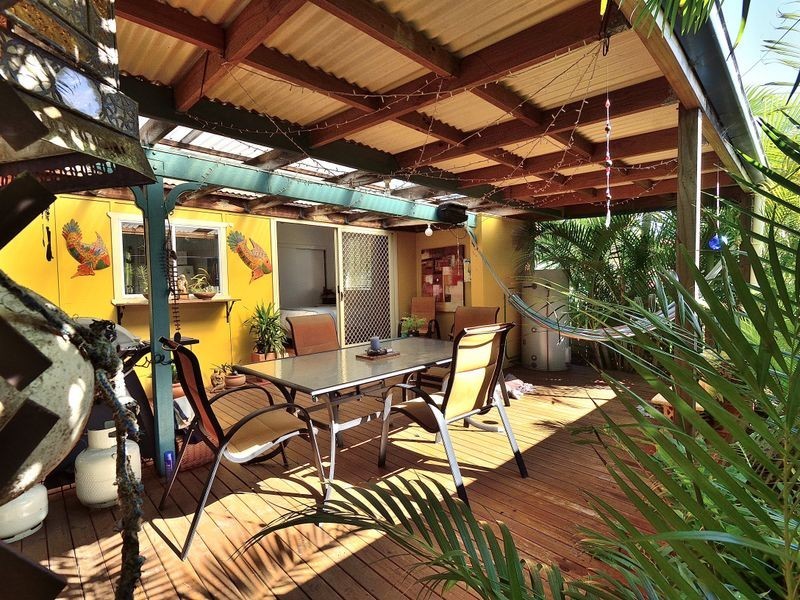 41 Straight Street, Hat Head NSW 2440