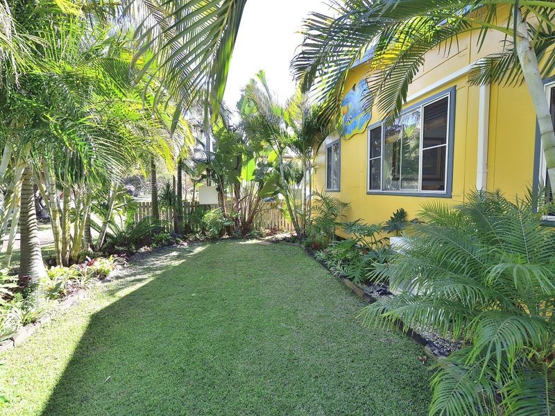 41 Straight Street, Hat Head NSW 2440