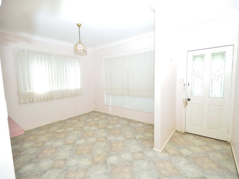 8 Leith Street, West Kempsey NSW 2440