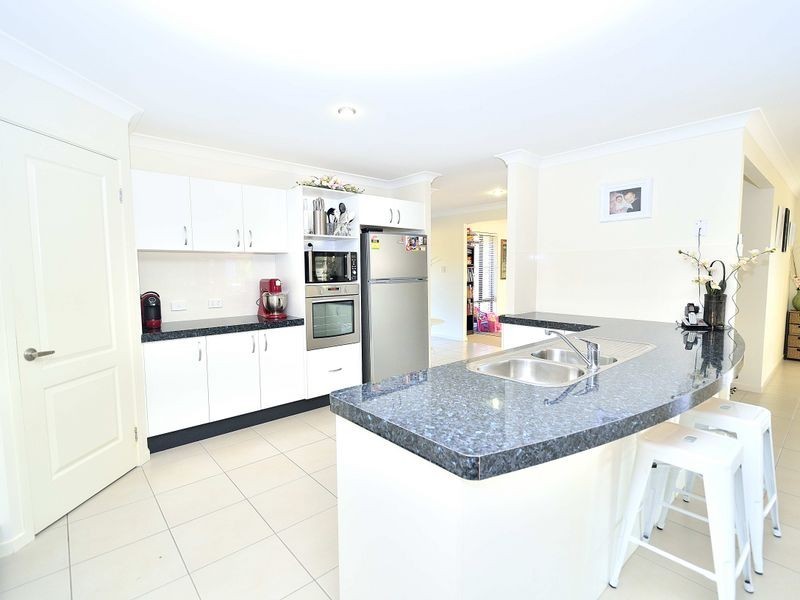 64 John Lane Road, Yarravel NSW 2440