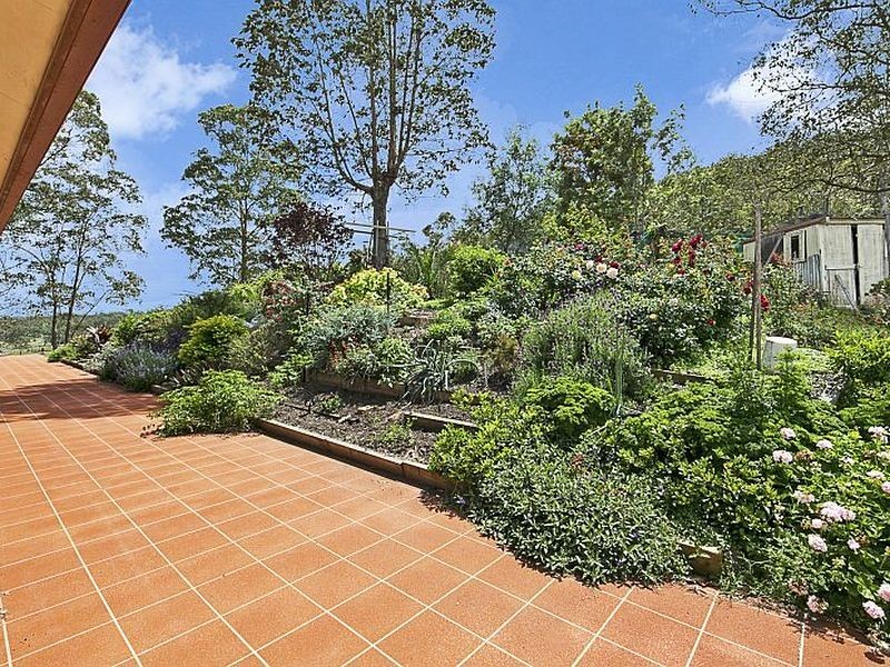 820 Armidale Road, Skillion Flat NSW 2440