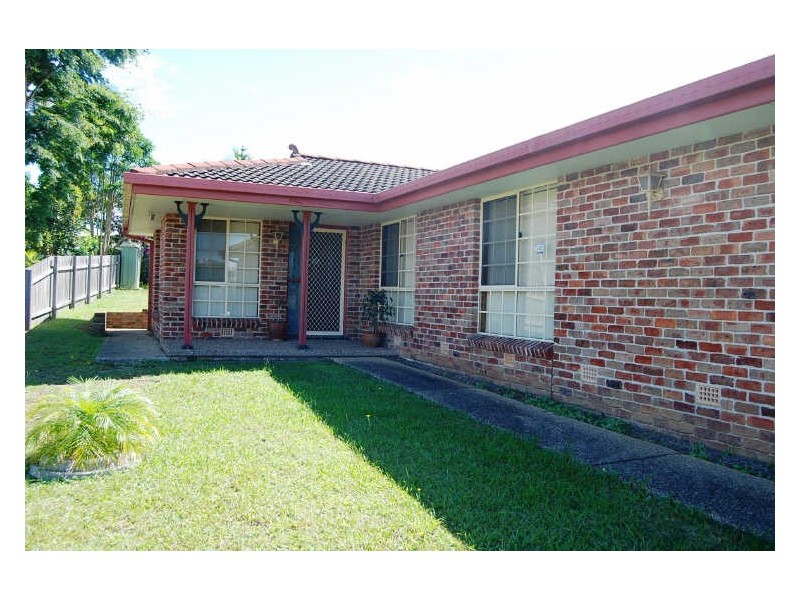 27 Mitchell Avenue, Kempsey NSW 2440