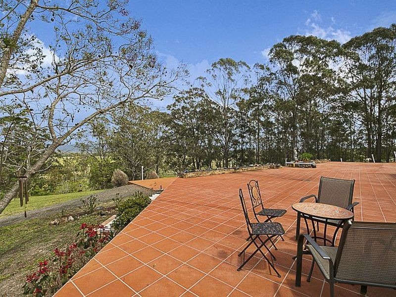 820 Armidale Road, Skillion Flat NSW 2440