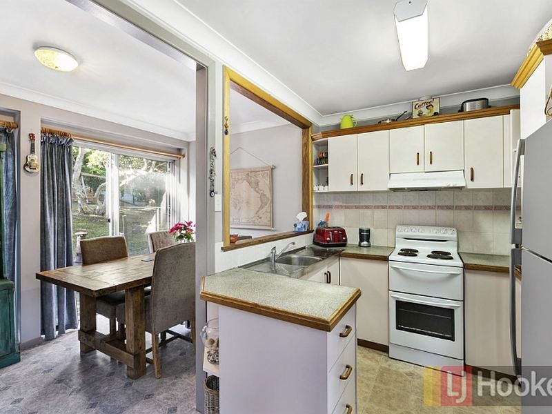 10 Home Street, Hat Head NSW 2440