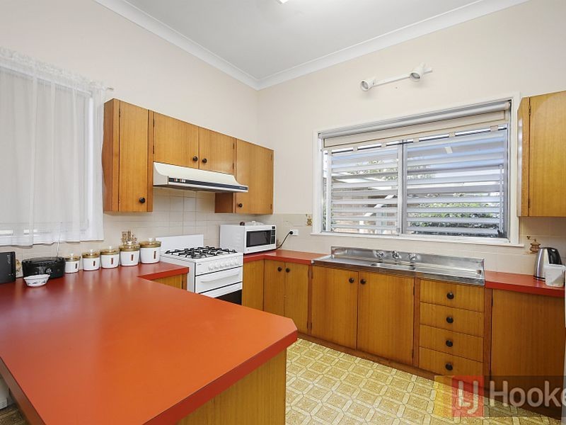 24 Webster Street, West Kempsey NSW 2440