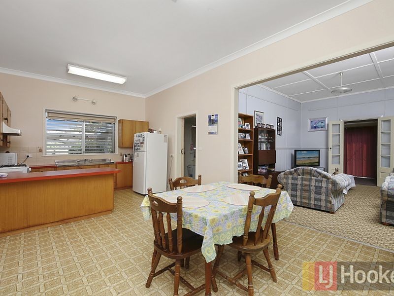 24 Webster Street, West Kempsey NSW 2440