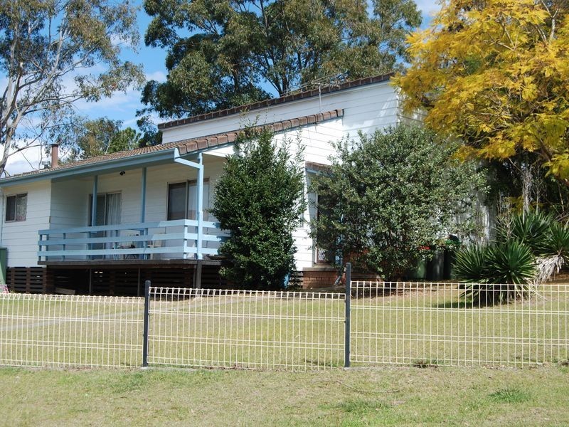 3 Francis Smith Place, South Kempsey NSW 2440