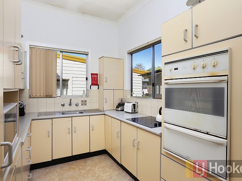 19 Nicholson Street, South Kempsey NSW 2440