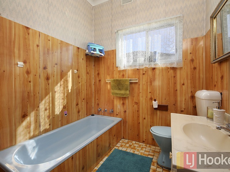 19 Nicholson Street, South Kempsey NSW 2440