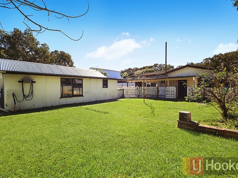 16 Hutcheson Street, Hat Head NSW 2440