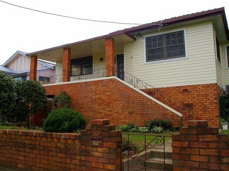 16 Wide Street, Kempsey NSW 2440