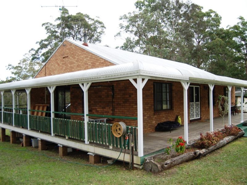 99 Woolshed Gully Road, Temagog NSW 2440